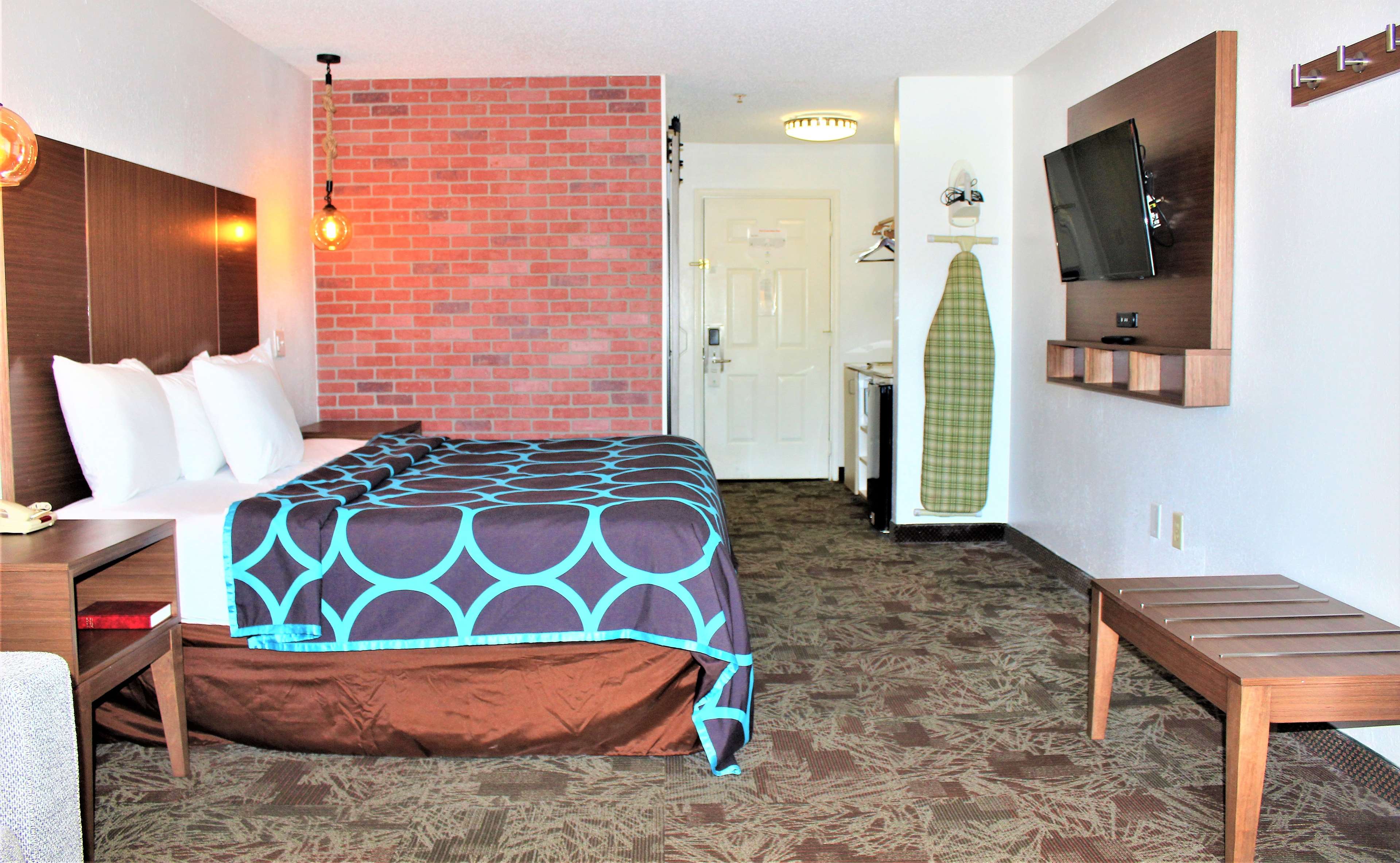 Фото SureStay Hotel by Best Western Tuscaloosa Southeast