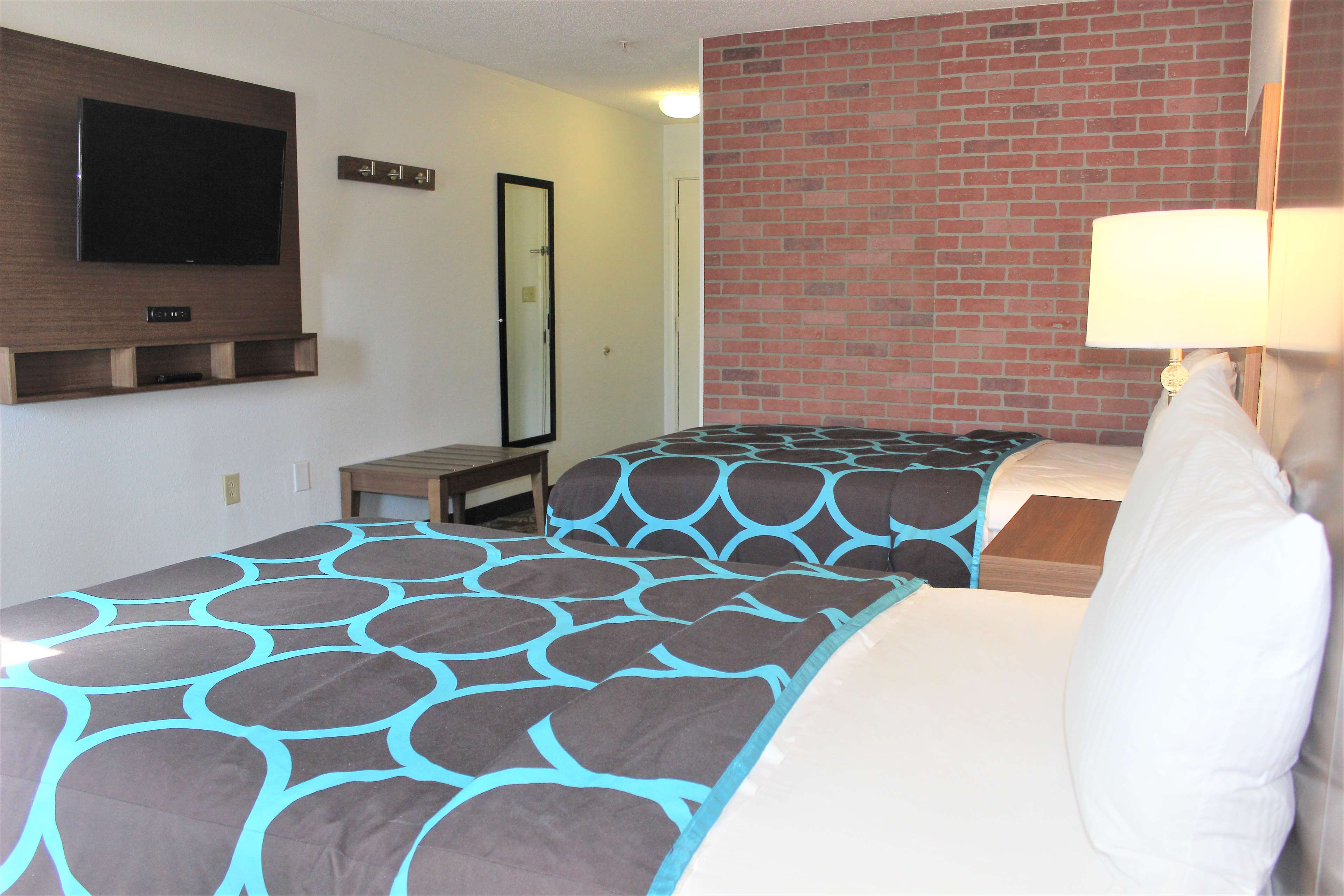 Фото SureStay Hotel by Best Western Tuscaloosa Southeast