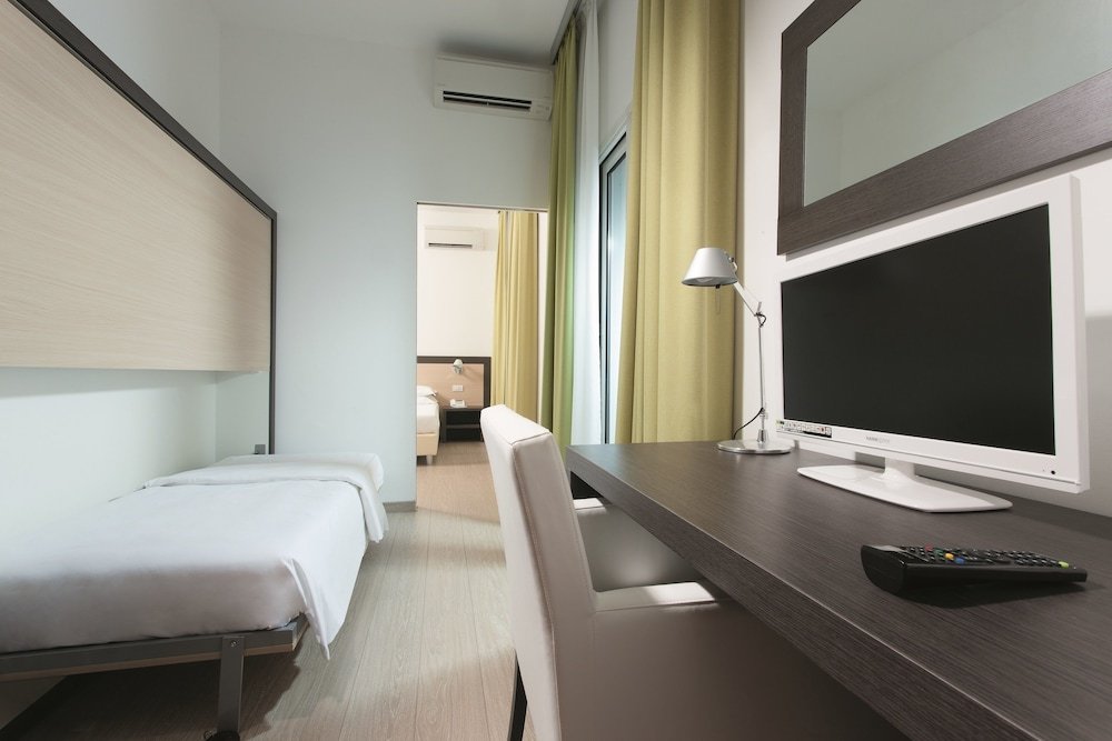 Фото Hotel Aurora