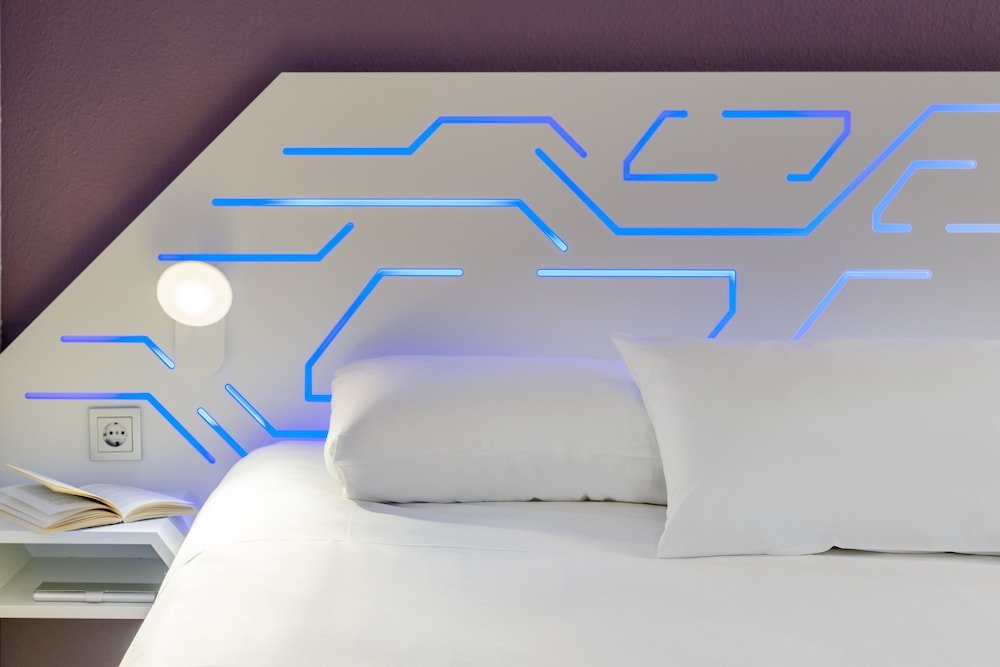 Фото B&b Hotel Bremen-Altstadt