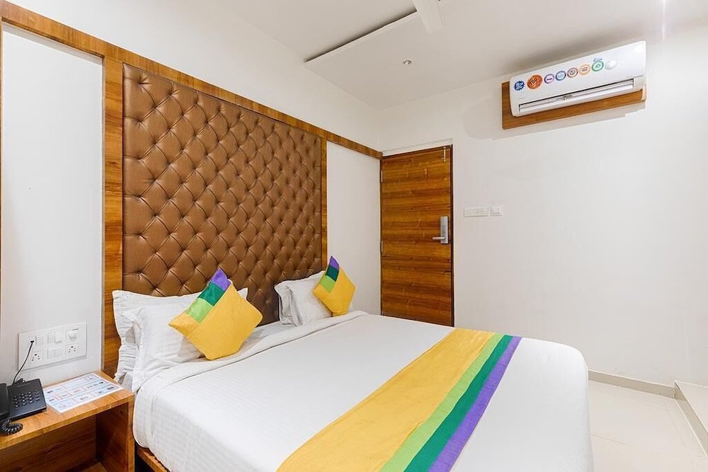 Фото Riva International