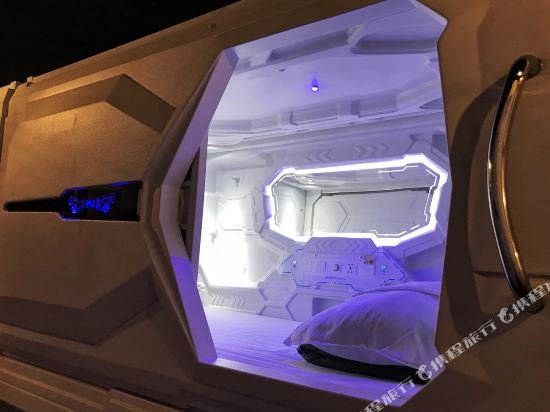 Фото Aloha Capsule Hotel