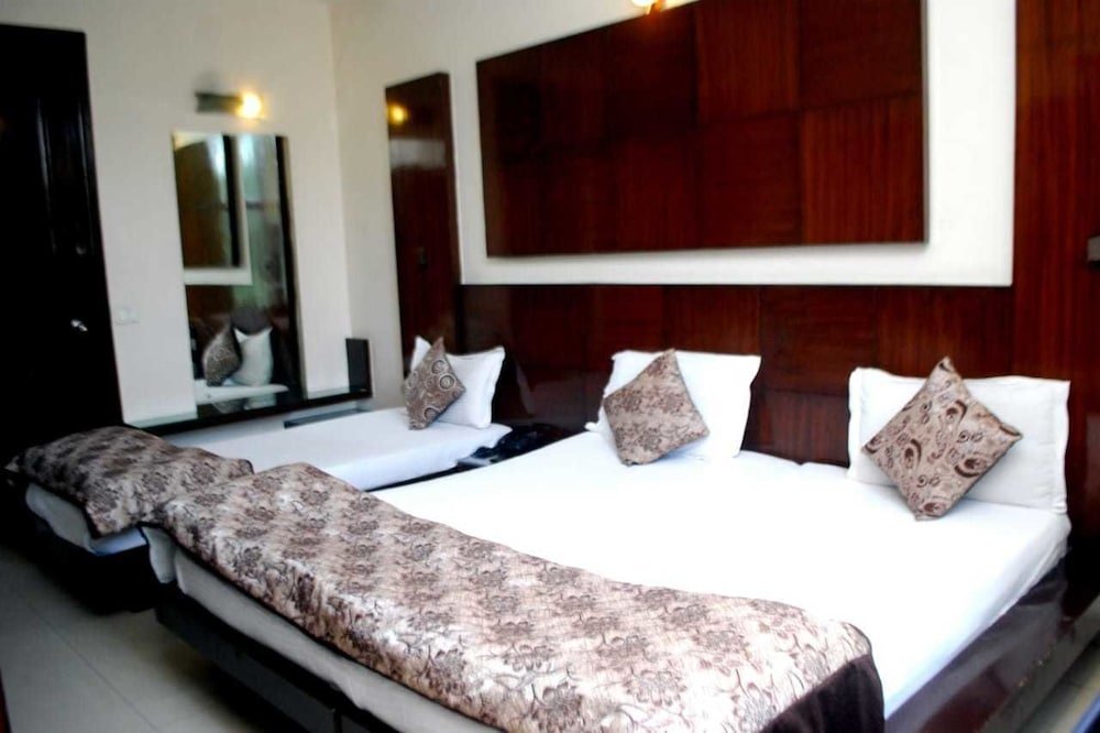 Фото Hotel Empire