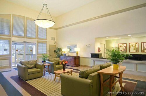 Гостиница Extended Stay America Suites Detroit Auburn Hills Feathersto в Оберн Хиллс
