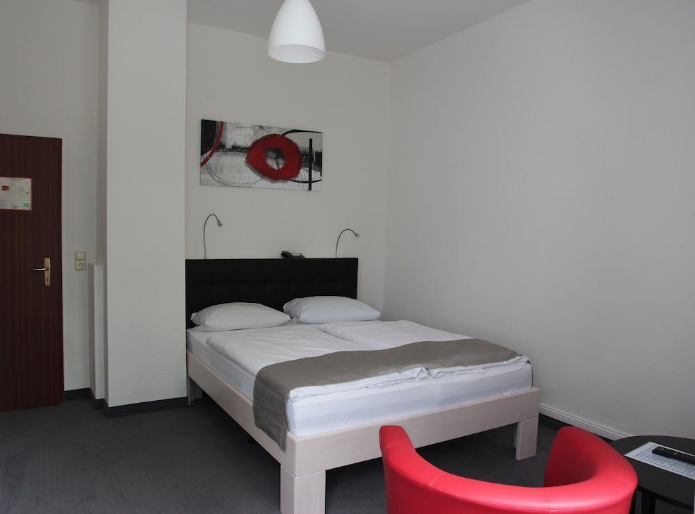 Фото Hotel Deutscher Kaiser