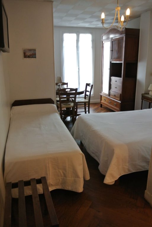 Фото Hotel Castel Mistral