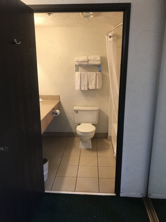 Фото Channel Islands Inn