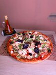 Iva Pizza (ulitsa Furmanova, 11), cafe