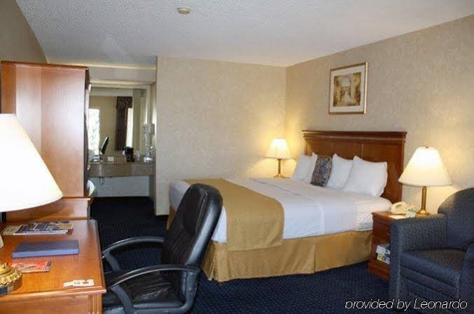 Фото Quality Inn Phoenix North I-17