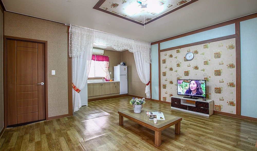 Фото Eurwangni Bada Star House Pension