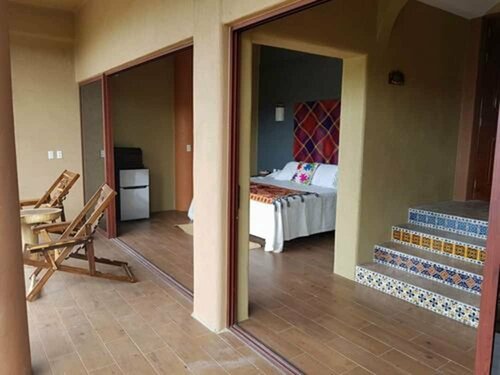 Гостиница Casa Arcoiris Zihuatanejo в Сиуатанехо