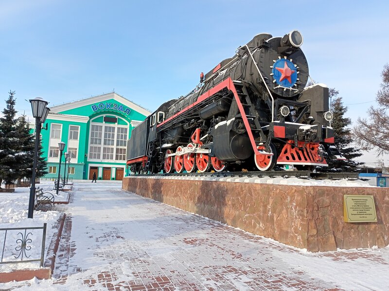 Үлкен кеуделері және қисық сиськи бар лесбиянки