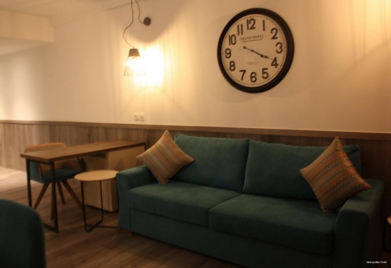 Фото Metropolitan Hotel