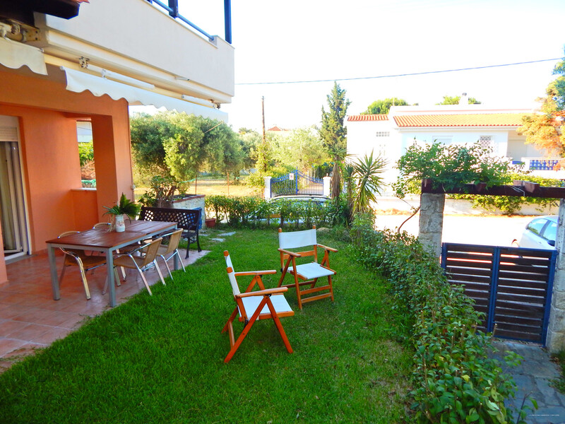 Фото Kripis Studio Thessaloniki Apart-Hotel