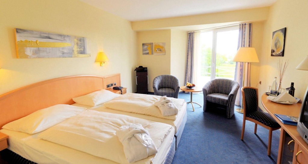 Фото Achat Hotel Bad Dürkheim