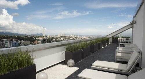 Гостиница Fiesta Inn Santa Fe в Мехико