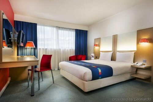 Гостиница Park Inn by Radisson Cardiff City Centre в Кардиффе