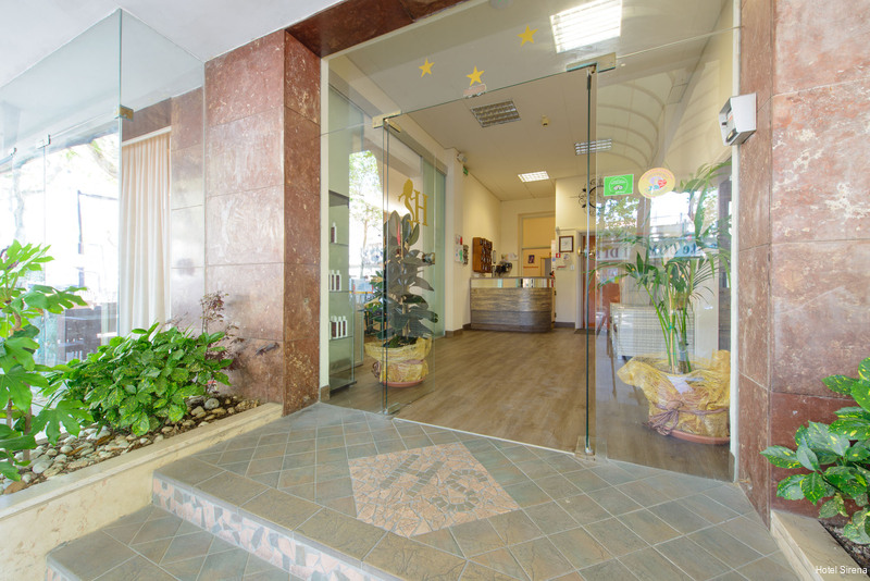 Фото Hotel Sirena