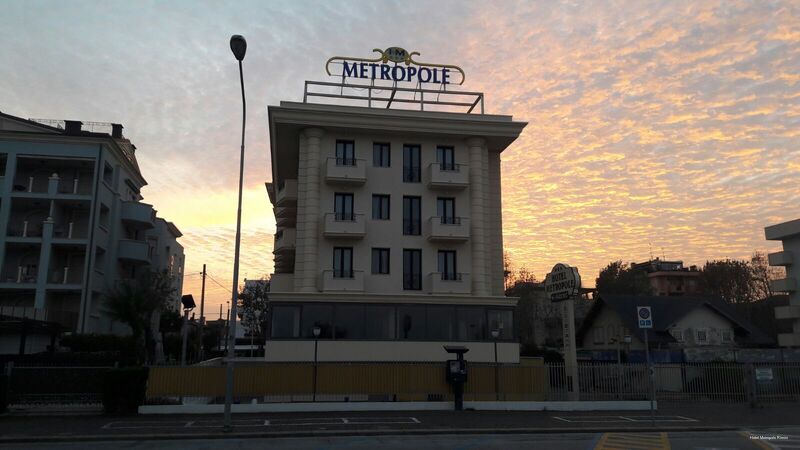Фото Hotel Metropole