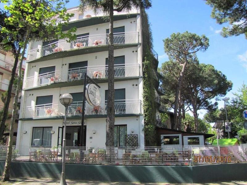 Фото Hotel Sans Souci