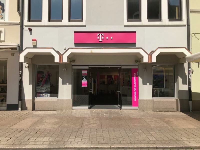 Mobile phone store Telekom Shop, Speyer, photo