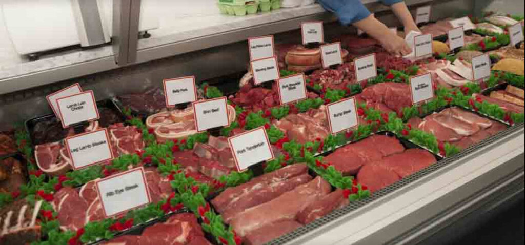Выкладка мяса на витрину фото Buckingham Meat Market, grocery store, Canada, Ontario, Oshawa - Yandex Maps