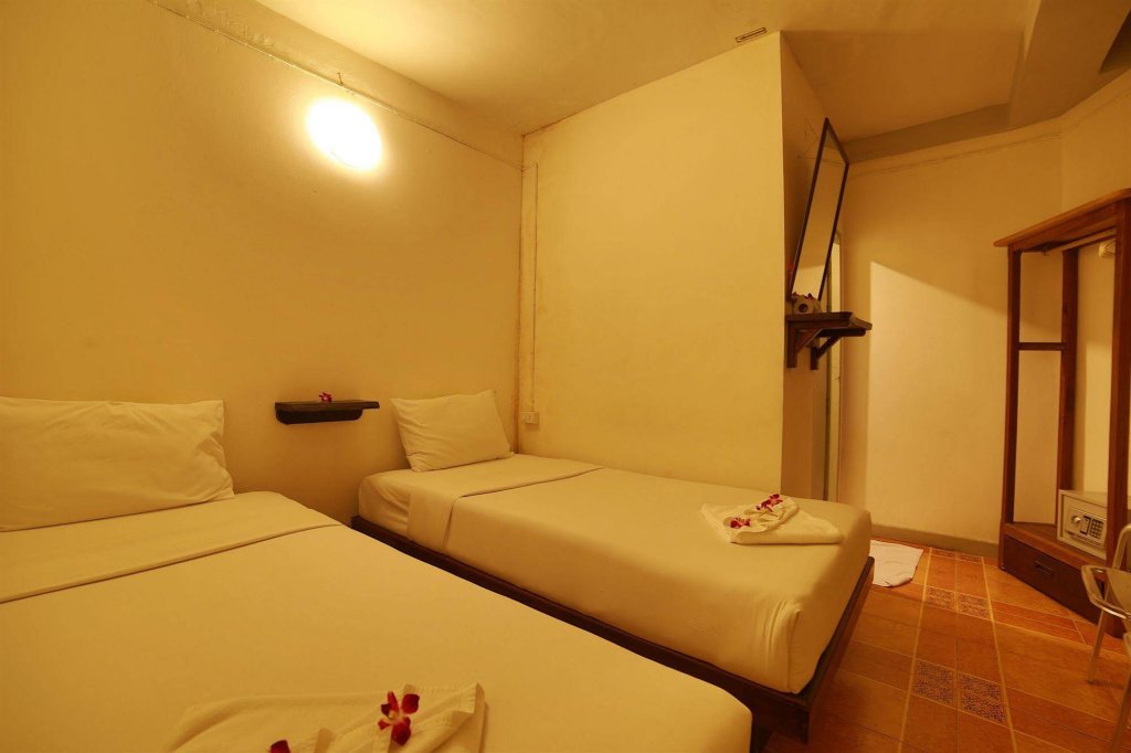 Фото Relax Guesthouse