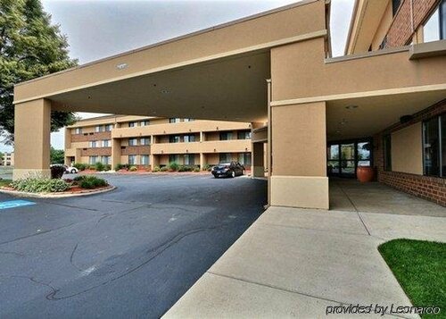 Гостиница Comfort Inn в Лансинге