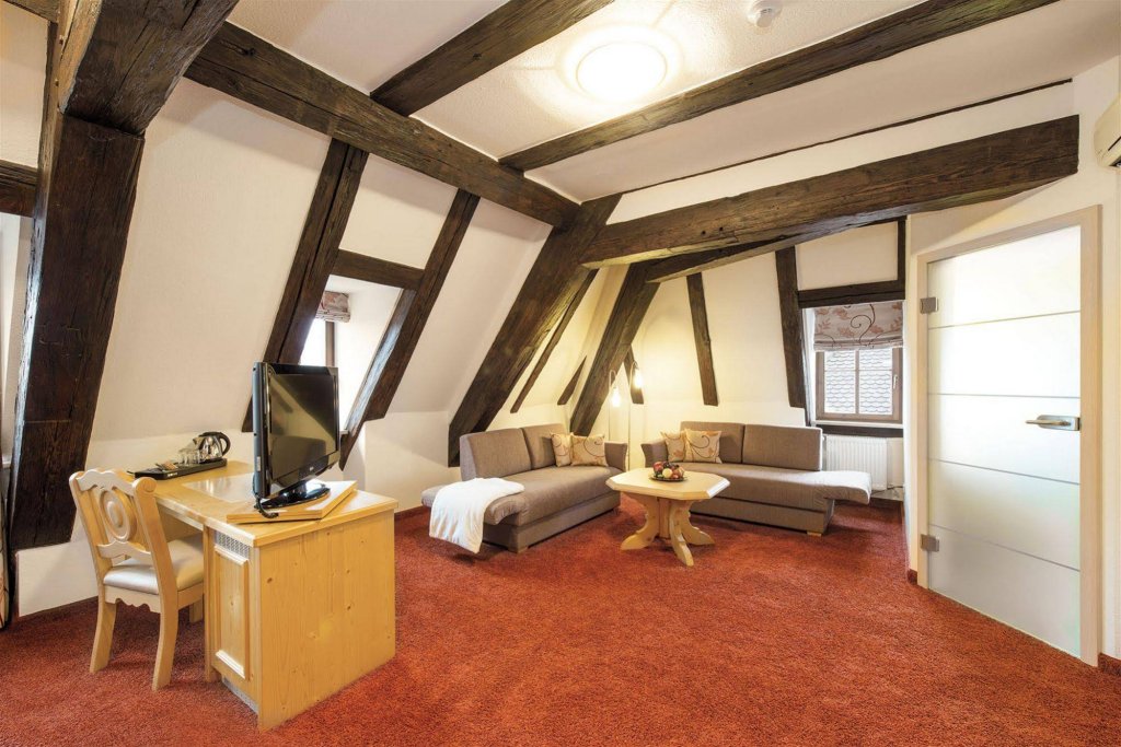 Фото Hotel Garni Altes Brauhaus