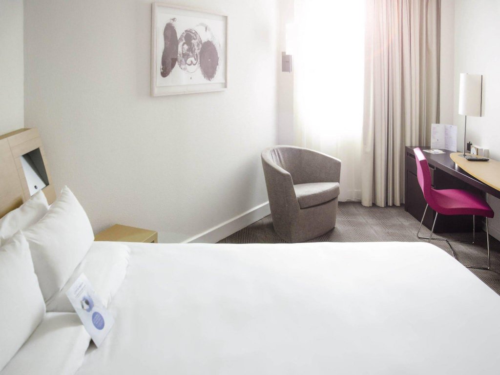 Фото Novotel Paris Centre Gare Montparnasse