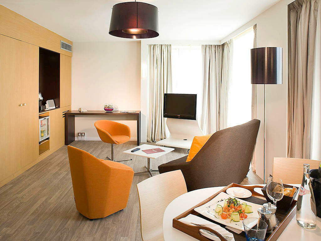 Hotel Novotel Edinburgh Park, Edinburgh, photo