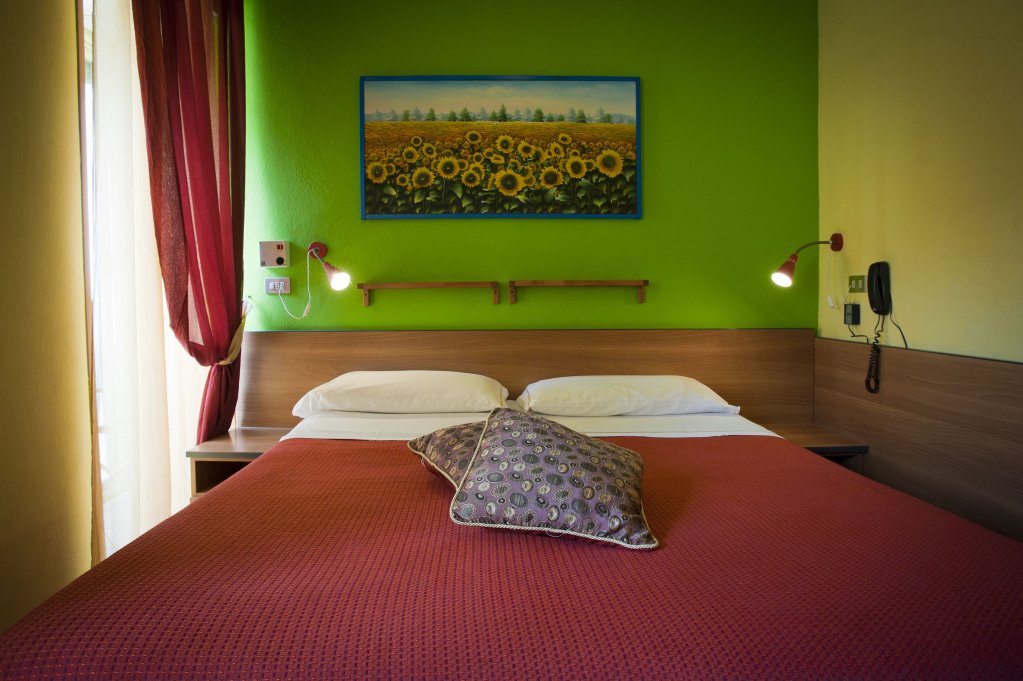 Фото Hotel Europeo