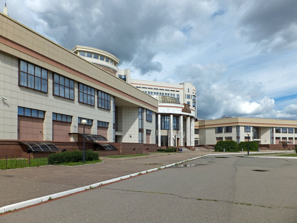 Тойота киров ломоносова