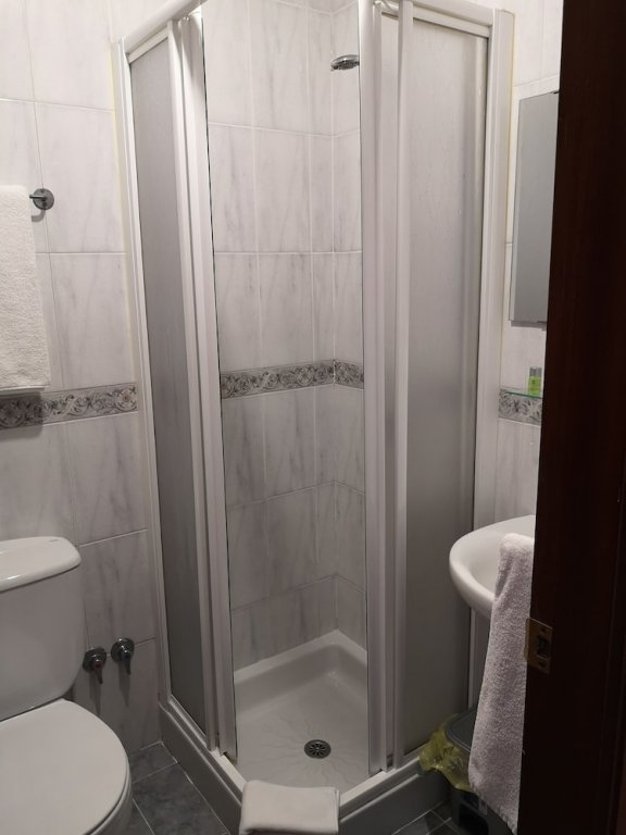 Фото Hostal Carbonara