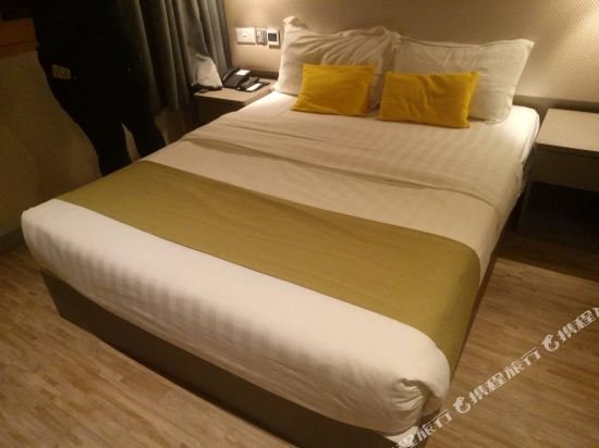 Фото Champion Hotel