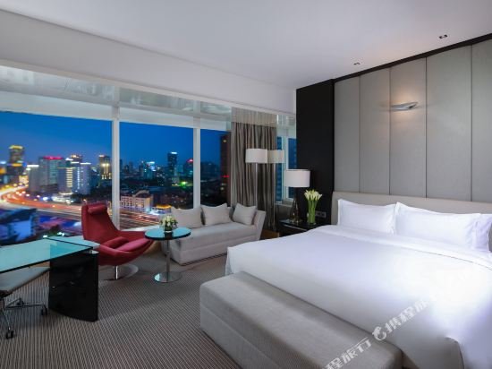 Фото Hilton Shanghai City Center