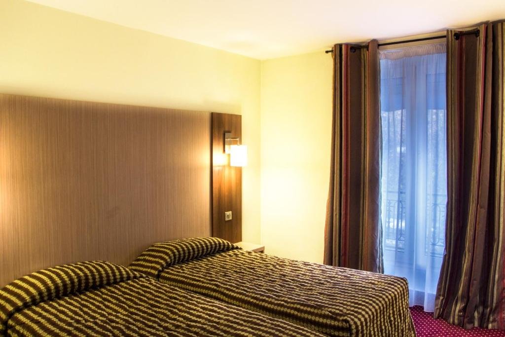 Фото Hôtel Terminus Montparnasse