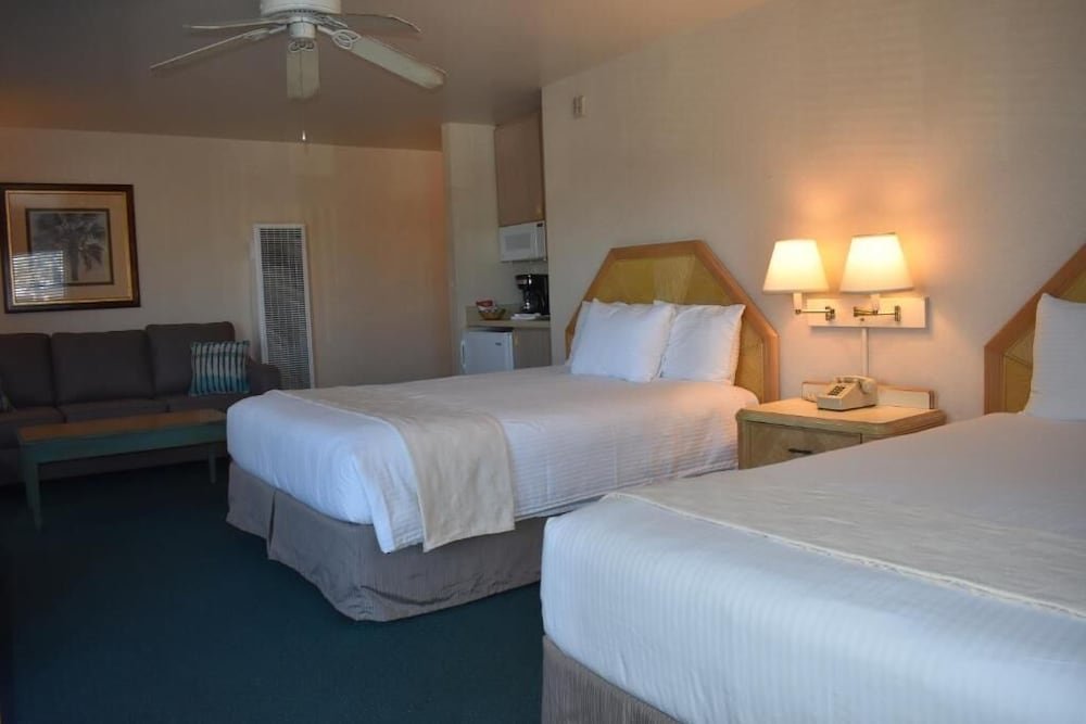 Фото The Beach Cottages