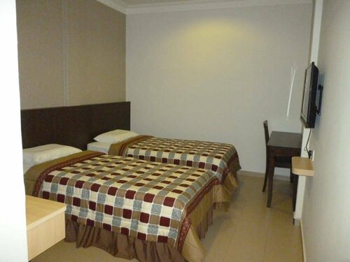 Гостиница G Six Hotel
