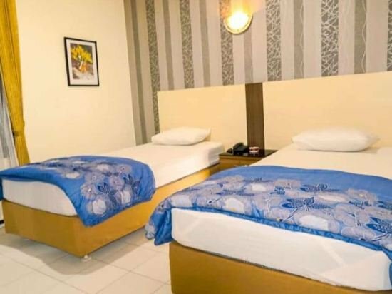 Hotel Hotel Aloha Malang, Malang, photo