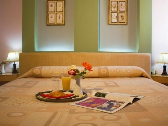Фото Theranda Boutique Hotel