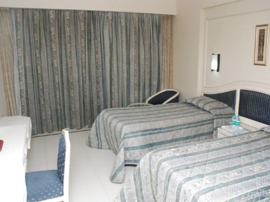 Фото Hotel Rang Sharda