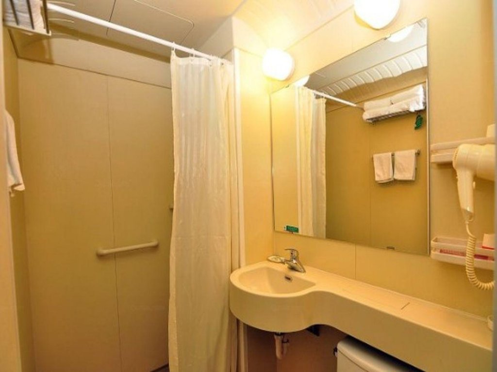 Фото Jinjiang Inn Kunming Century City Branch