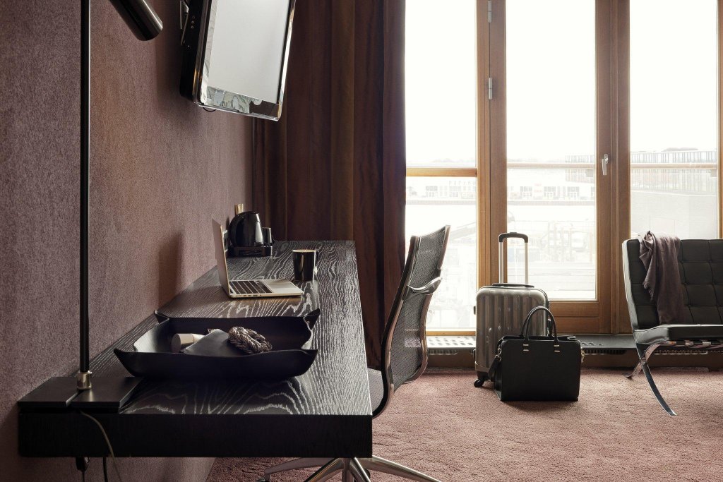 Фото Scandic Front