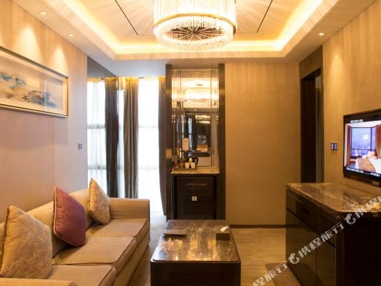 Фото Howard Johnson Tianyu Plaza Yingtan