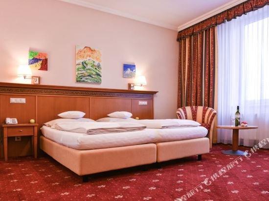 Фото Alexandra Hotel