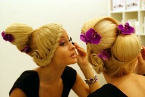 In Yan Salon (Olenivska Street, 10), beauty salon