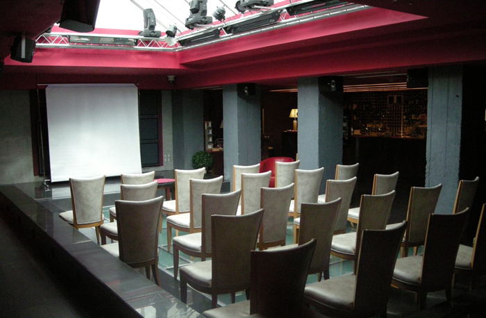 Фото Мартон Пелас