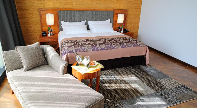 Фото Damas International Hotel