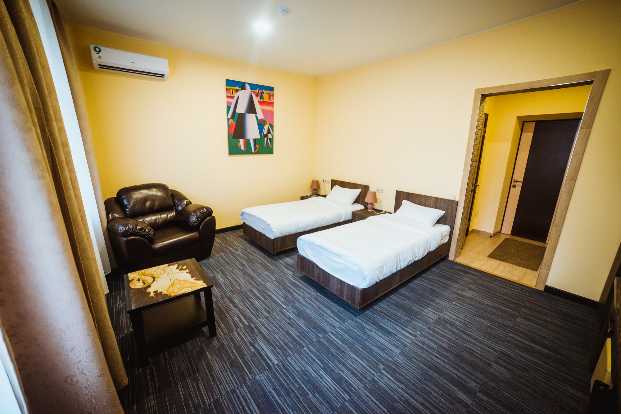 Фото отеля 3